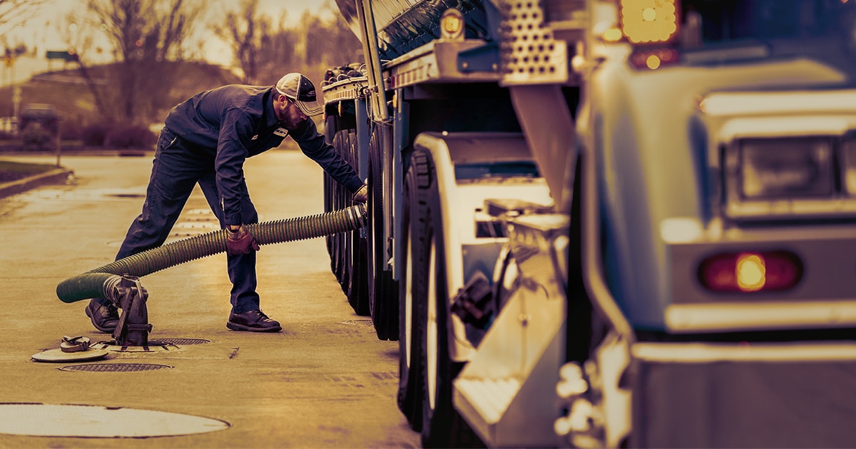 Fuel distributor for Mobil™ fuels